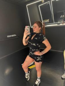 614855693: Chica busca chico en Lérida