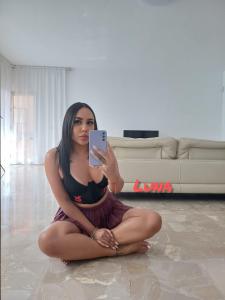 633082145: Chica busca chico en Málaga