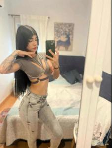 643058920: Chica busca chico en Navarra