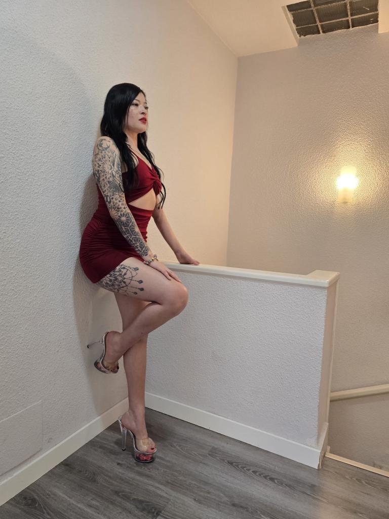 624557726: Chica busca chico en Madrid