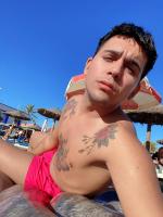 617679212: Chico busca chica en Sevilla