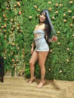 664874220: Chica busca chico en Madrid