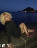 619857350: Chica busca chico en Álava