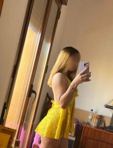 641820576: Chica busca chico en Madrid