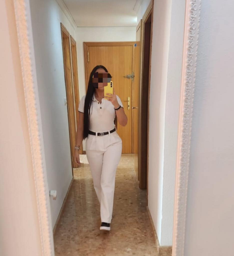 631986676: Chica busca chico en Tarragona