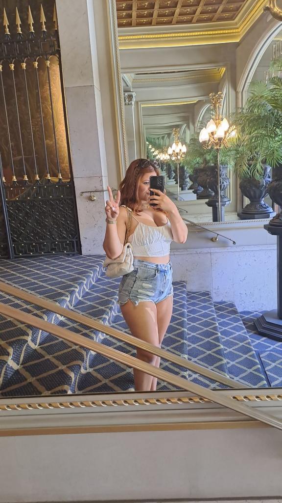 Chica busca chico en Almería: 