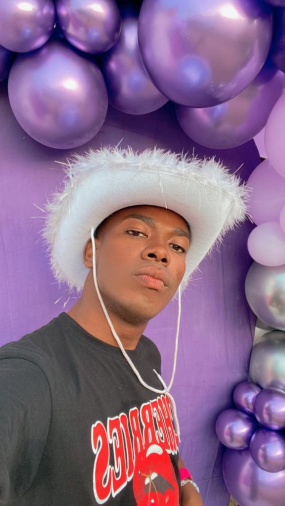 658769059: Chico busca chica en Málaga