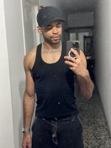 632500804: Chico busca chica en Valencia