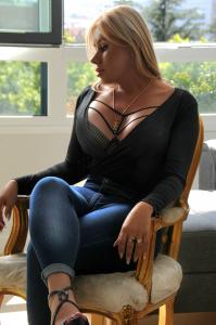 612495871: Travesti en Álava