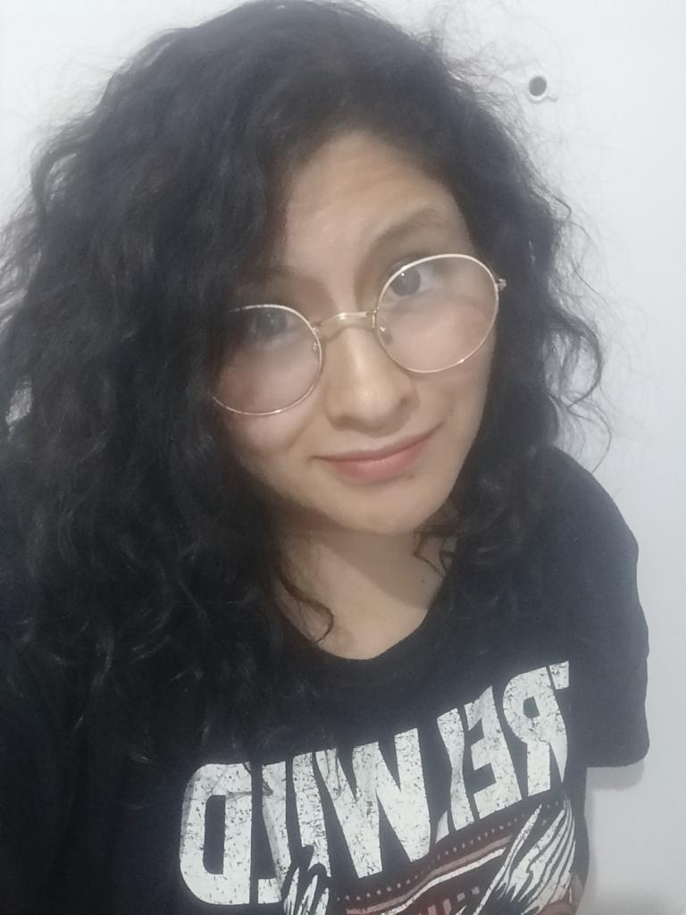 670584740: Chica busca chico en Madrid