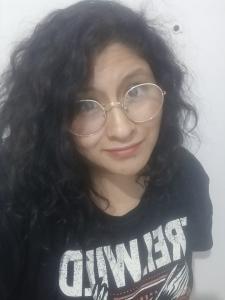 670584740: Chica busca chico en Madrid