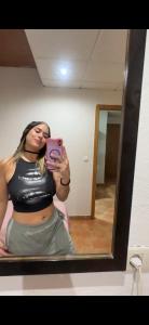 623407191: Chica busca chico en Granada
