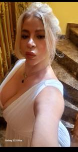 692486166: Chica busca chico en Gerona