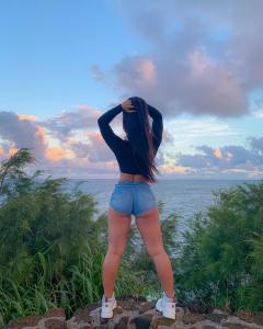 643064697: Chica busca chico en Alicante